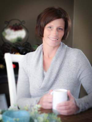 Author Headshot 1 (Super Smaller Size)